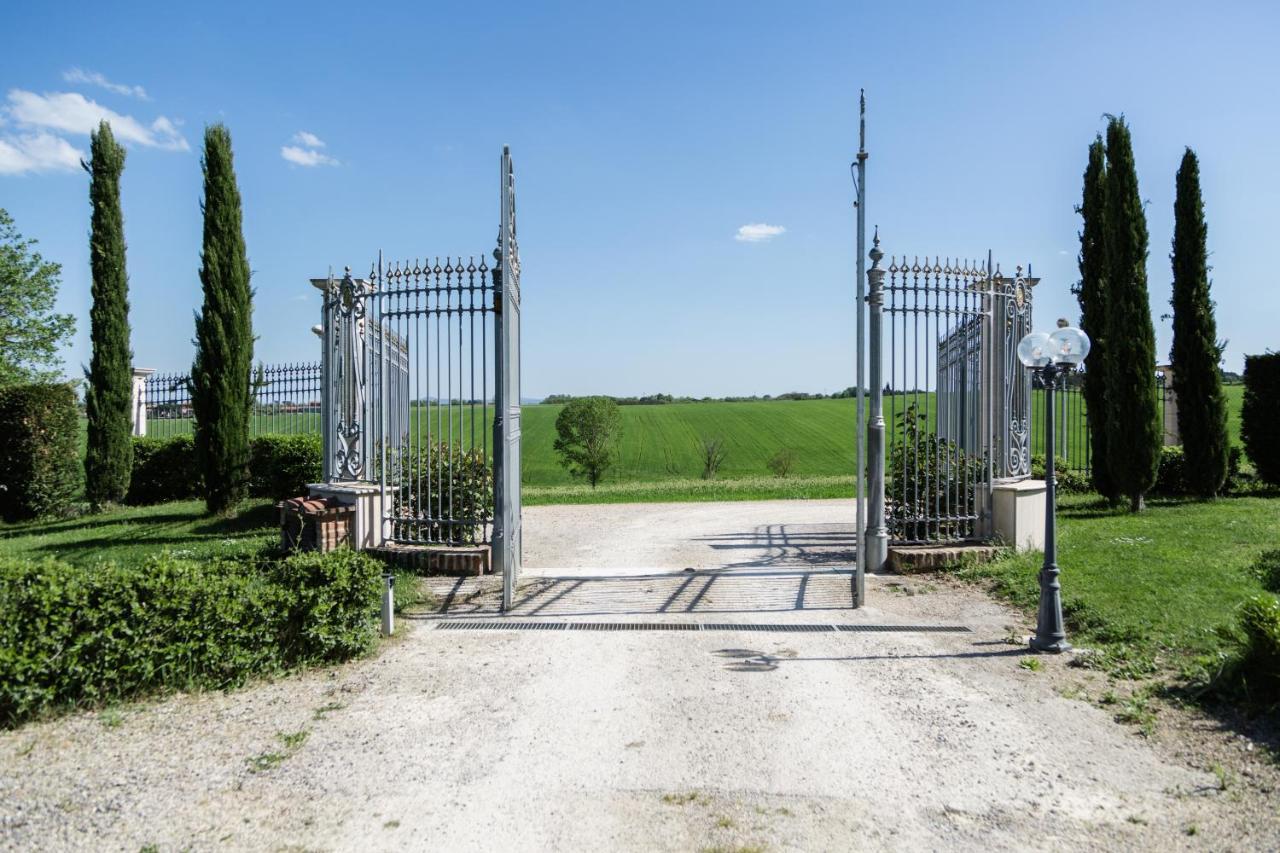 Podere San Giuseppe Castiglione del Lago Exterior photo